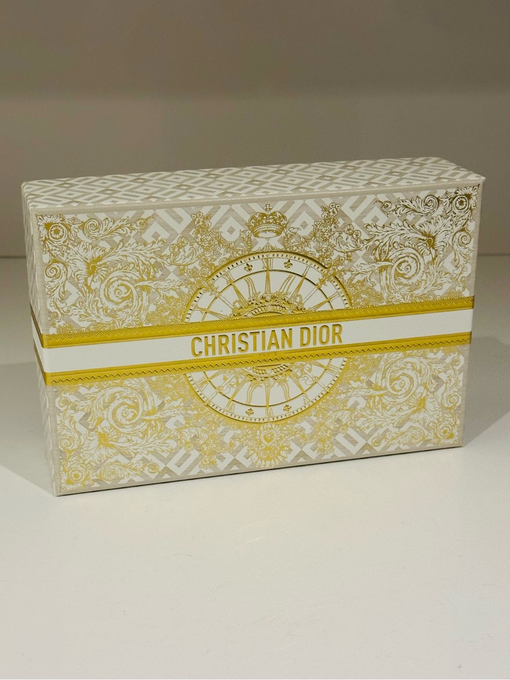 Dior Beauty Holiday 2024 Gift Box - White & Gold